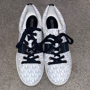 Michael Kors sneakers size 9